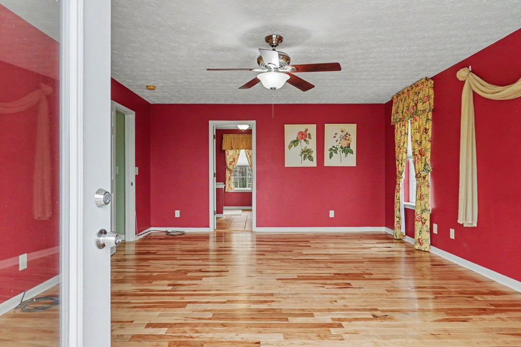 368 Sierra Springs Drive Property Photo 54