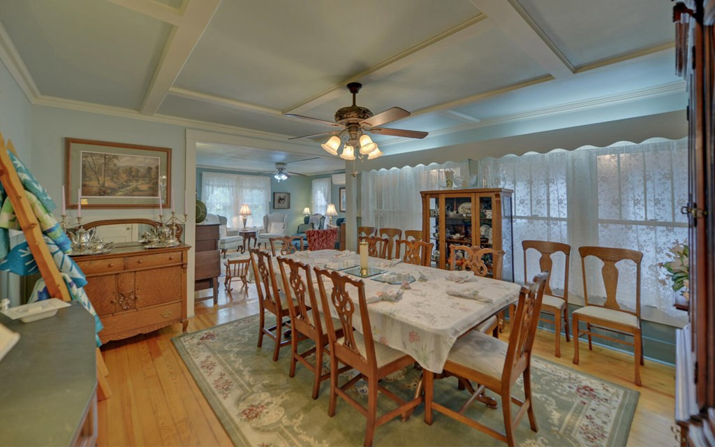 1082 Valley River Avenue Property Photo 10