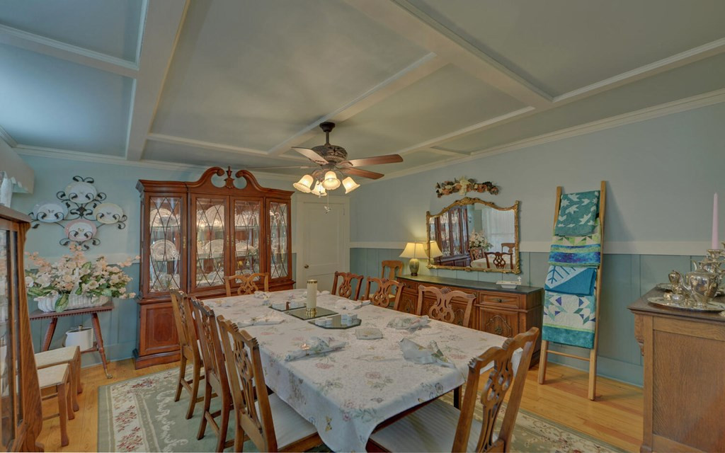 1082 Valley River Avenue Property Photo 11