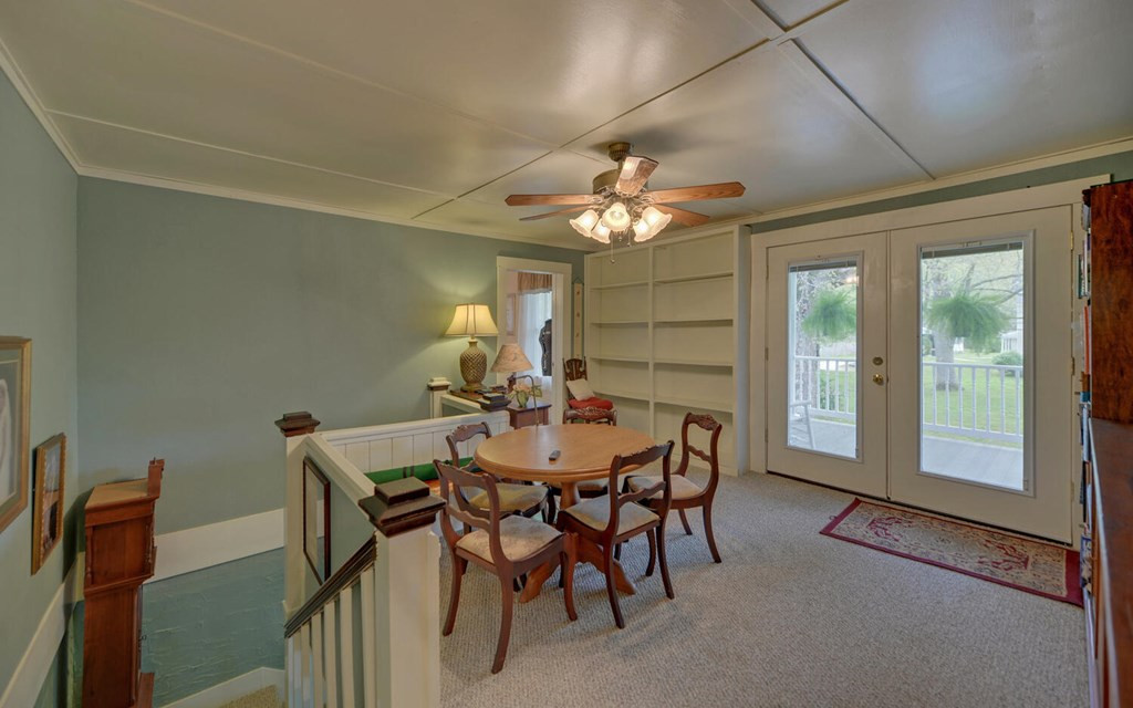 1082 Valley River Avenue Property Photo 19
