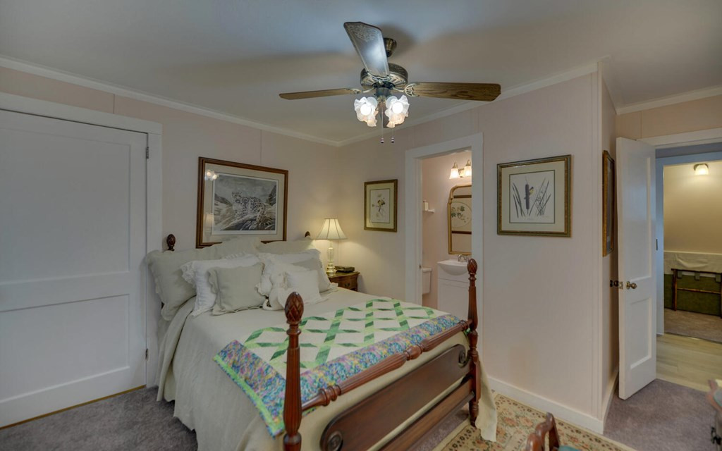 1082 Valley River Avenue Property Photo 26