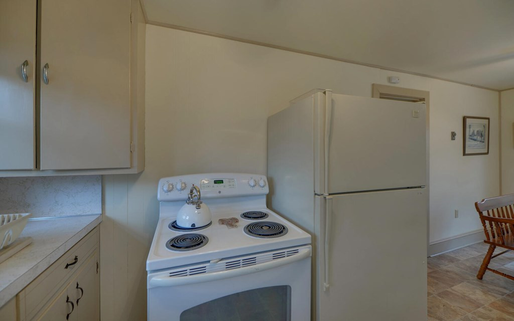 1082 Valley River Avenue Property Photo 38