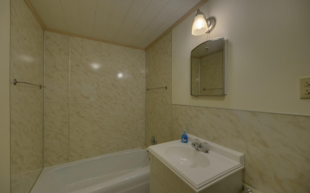 1082 Valley River Avenue Property Photo 42