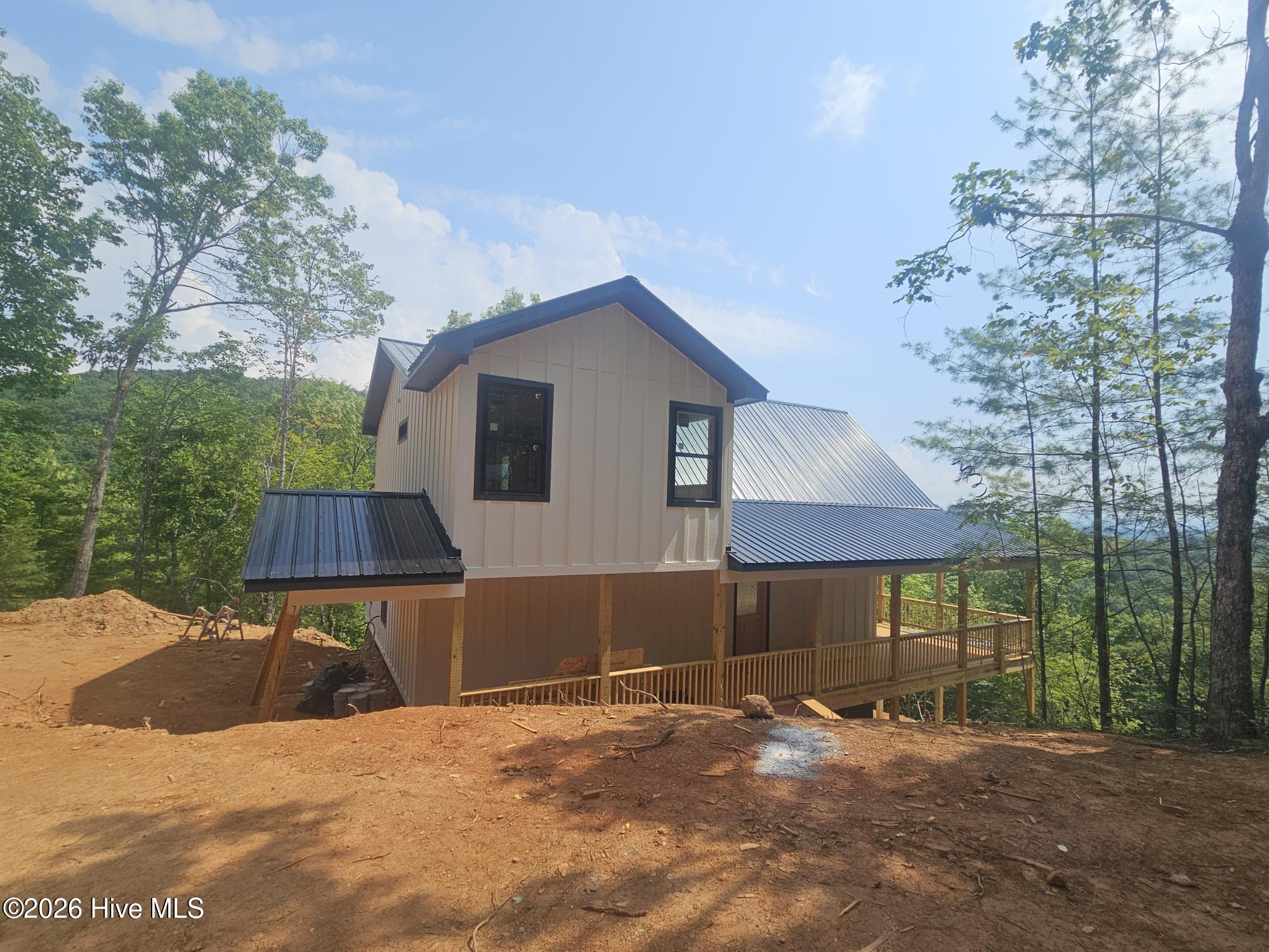 130 Hudson Springs Lane Property Photo 8