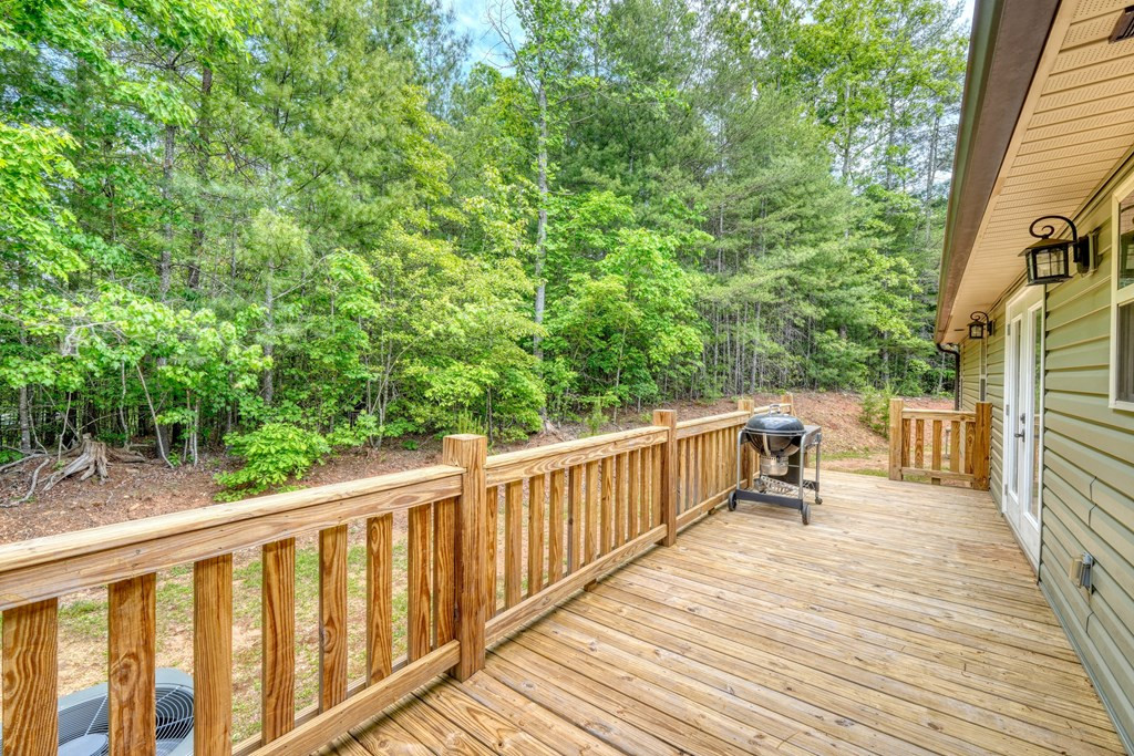 290 Butterball Boulevard Property Photo 37