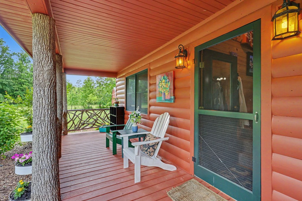 1139 Bearmeat Road Property Photo 5
