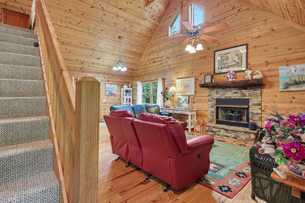 1139 Bearmeat Road Property Photo 7