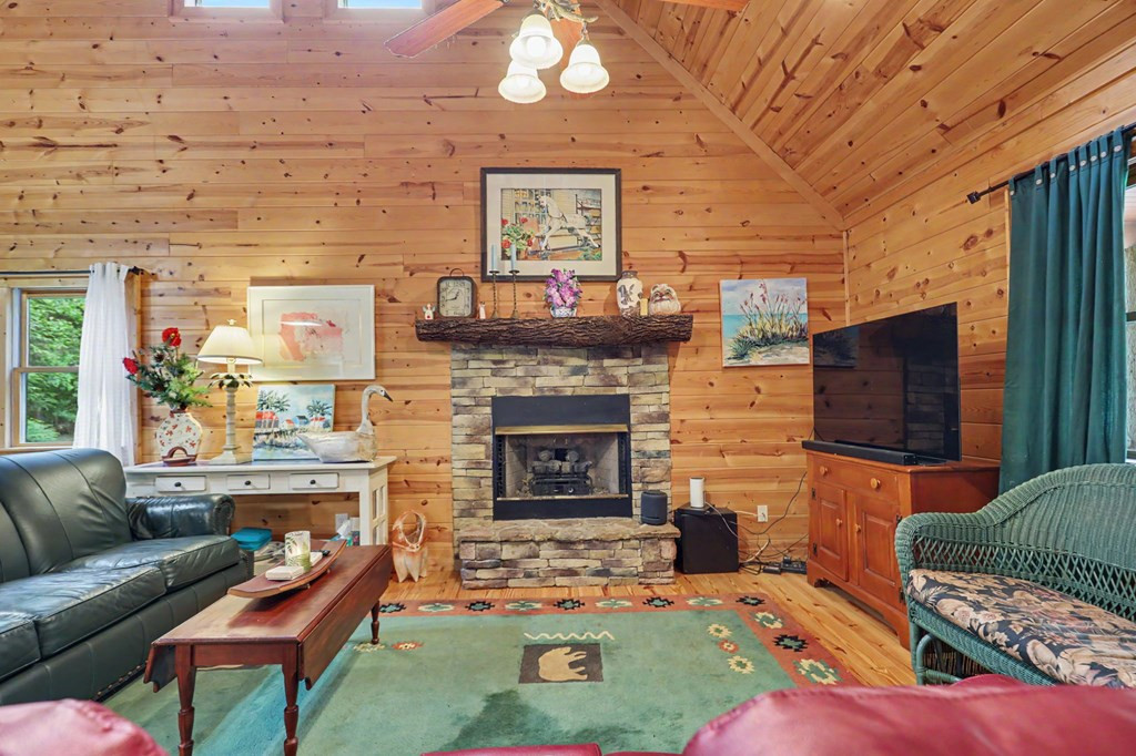 1139 Bearmeat Road Property Photo 8