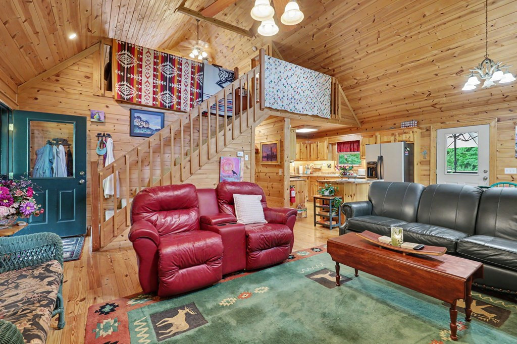 1139 Bearmeat Road Property Photo 9