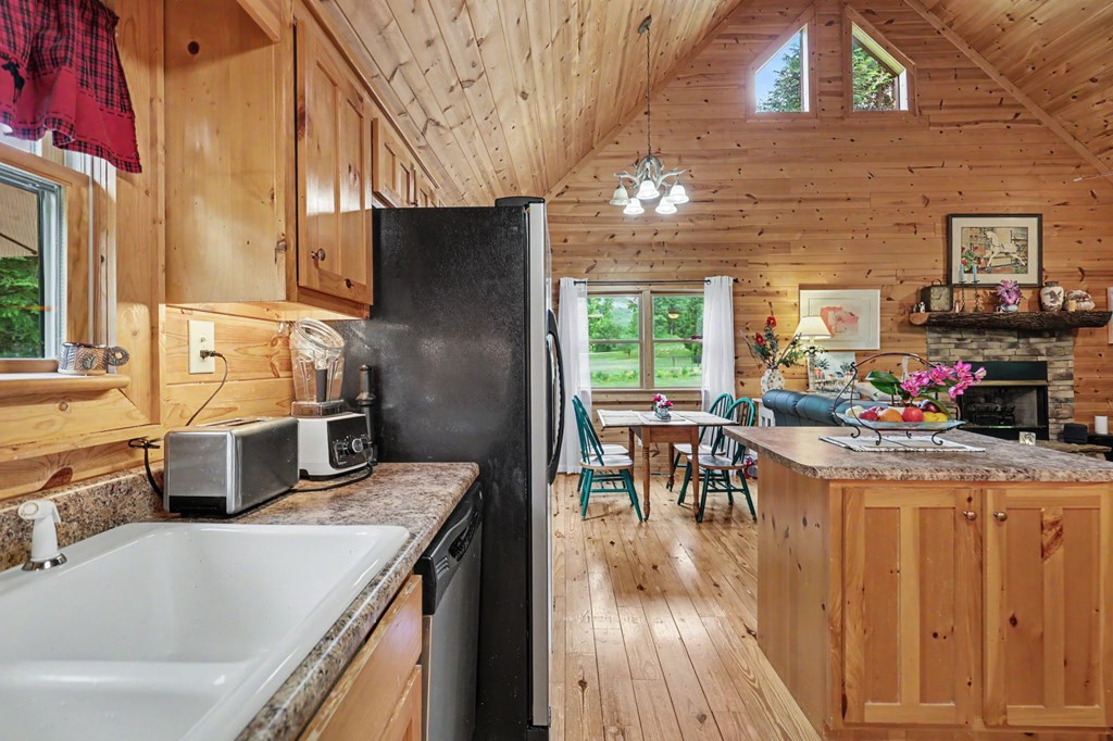 1139 Bearmeat Road Property Photo 14