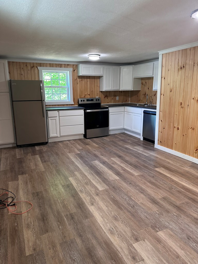 81 Hill Street Property Photo 3