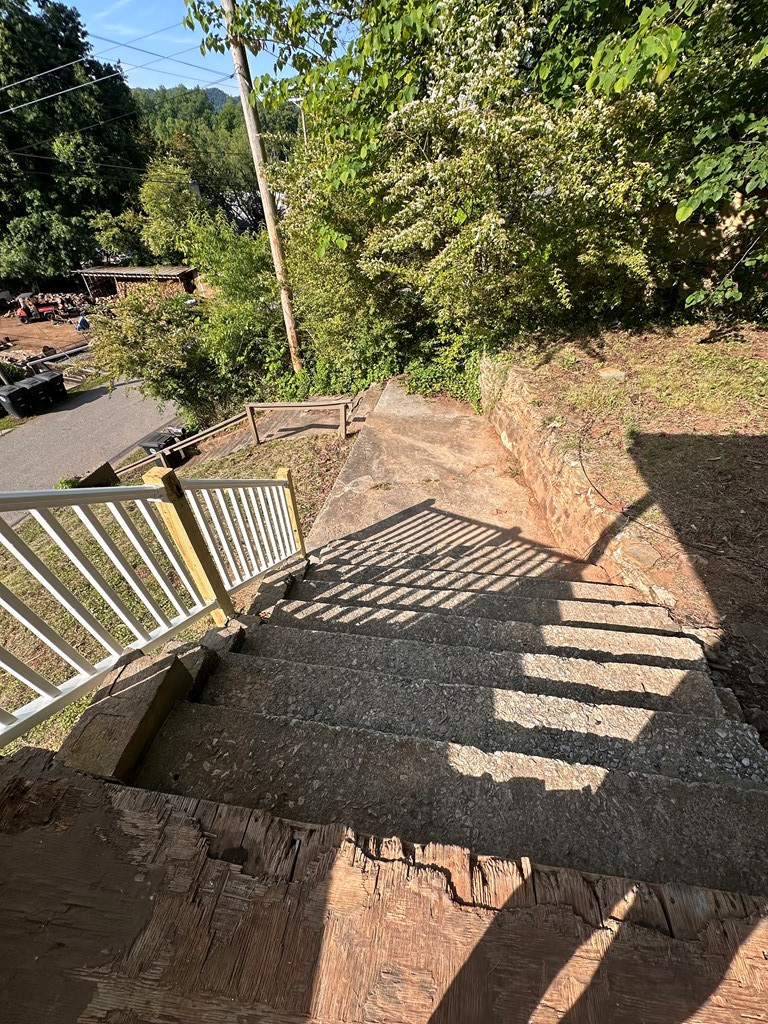 81 Hill Street Property Photo 16