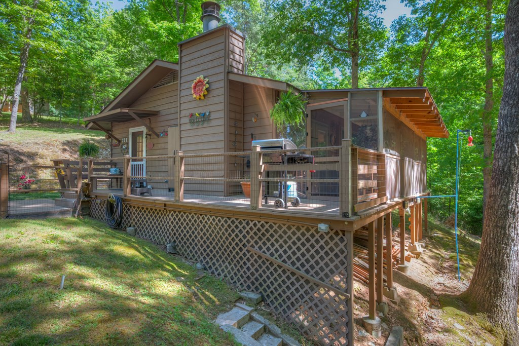 256 Woods Drive Property Photo 3