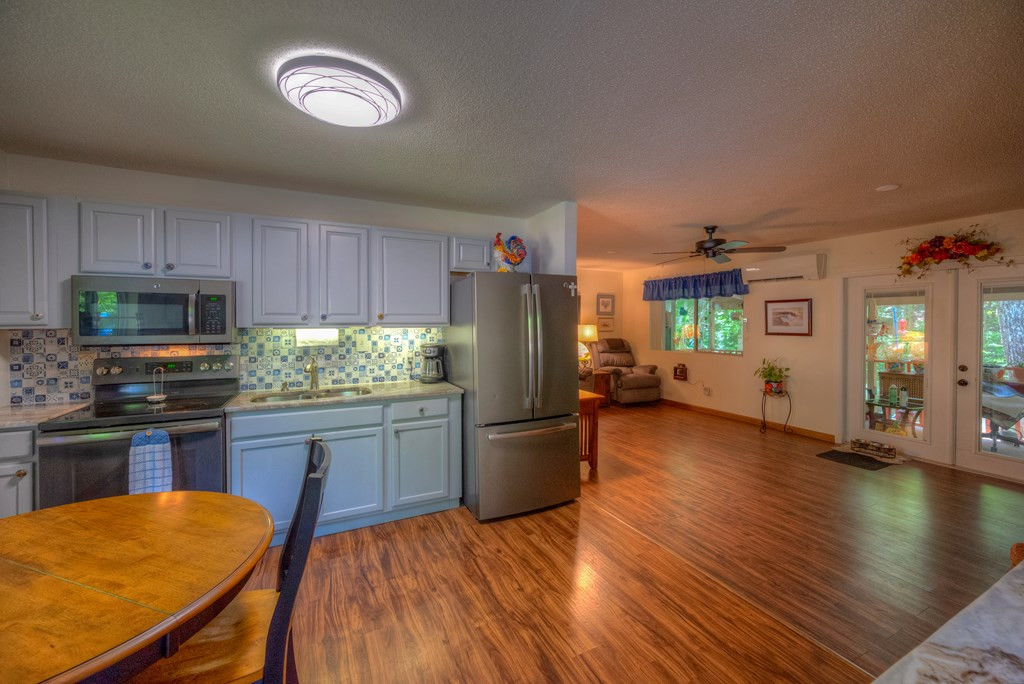 256 Woods Drive Property Photo 7