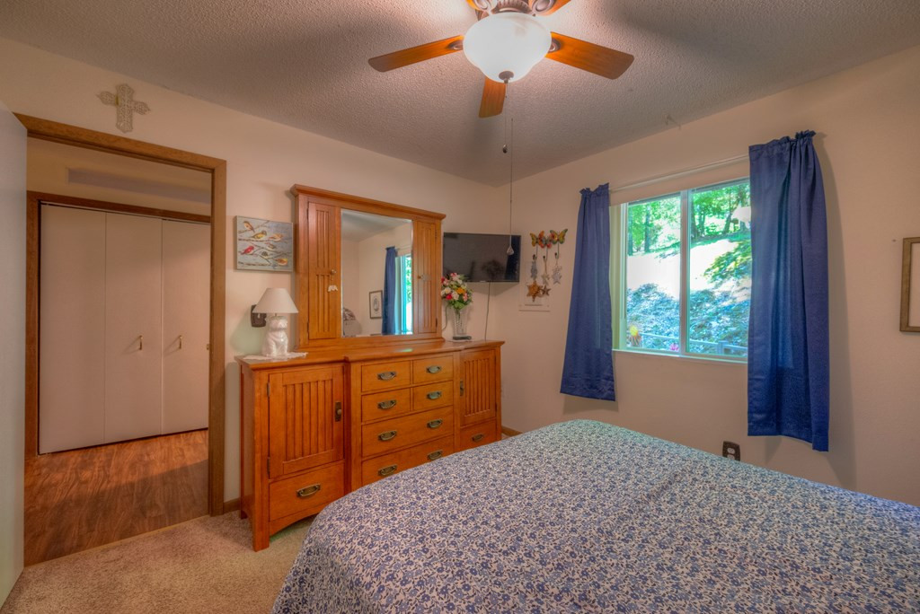 256 Woods Drive Property Photo 15
