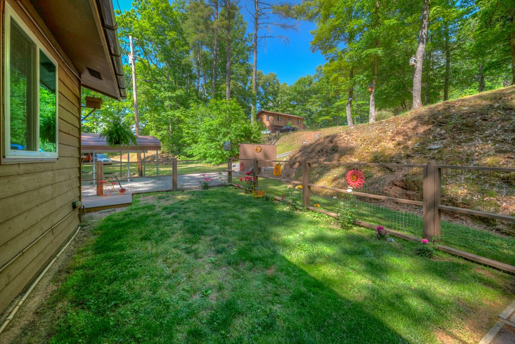 256 Woods Drive Property Photo 24