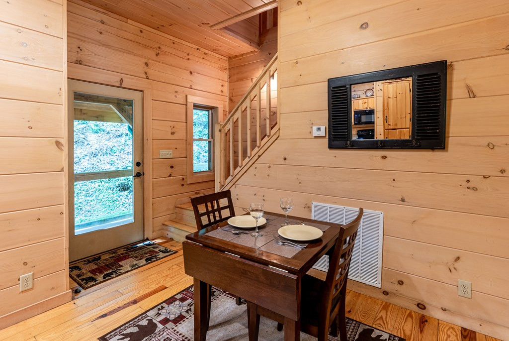 94 Bear Creek Cove Property Photo 11