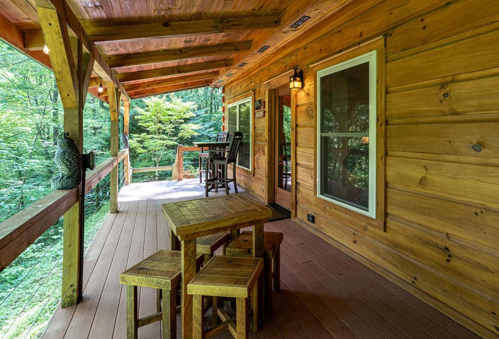 94 Bear Creek Cove Property Photo 25