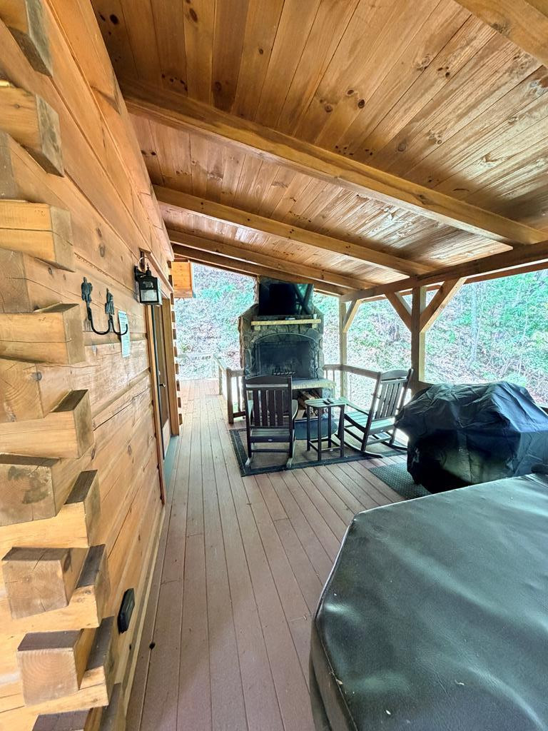 94 Bear Creek Cove Property Photo 33
