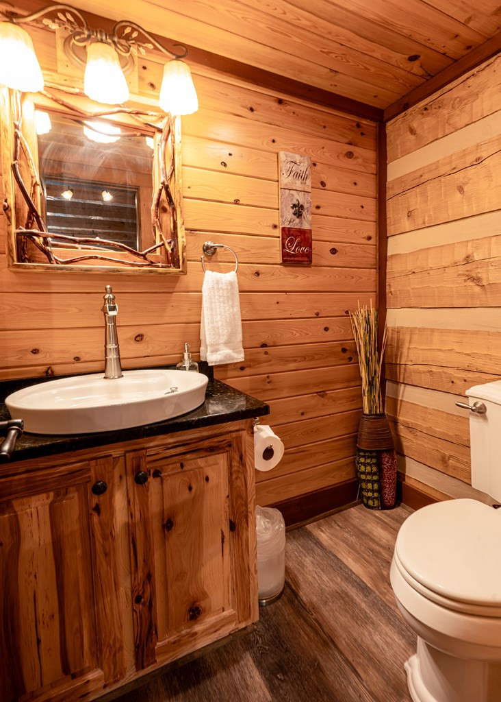 359 Whispering Wind Trail Property Photo 22