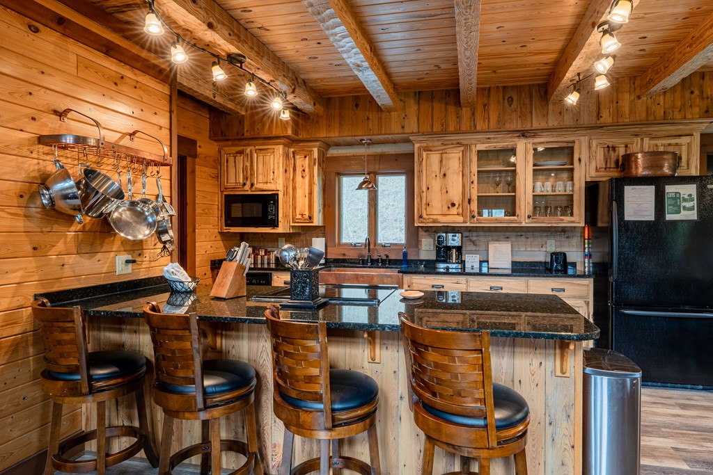 359 Whispering Wind Trail Property Photo 25