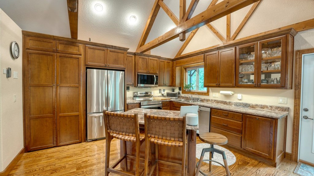 515 Barlow Fields Drive Property Photo 4