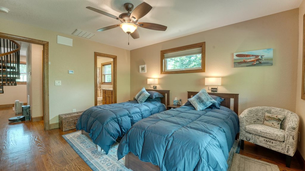 515 Barlow Fields Drive Property Photo 8