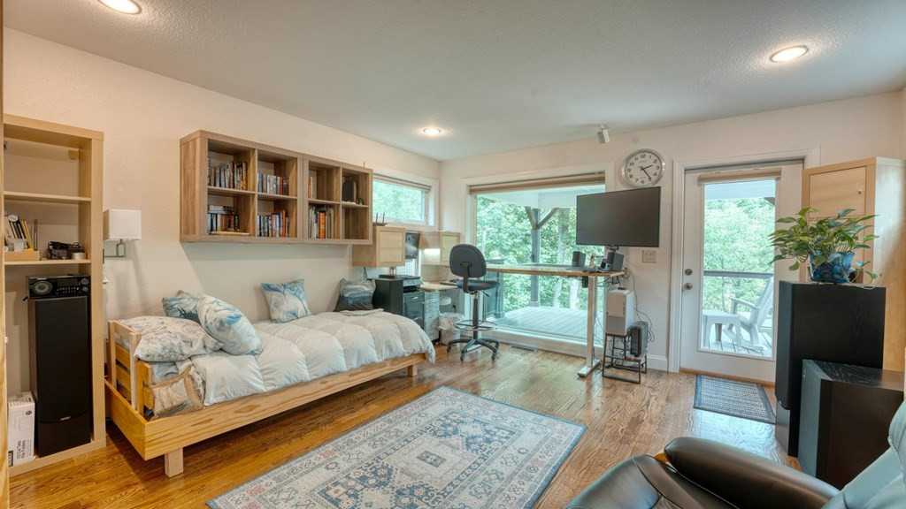 515 Barlow Fields Drive Property Photo 11