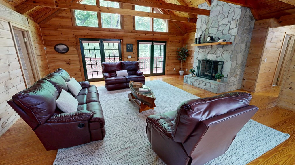 118 Laurel Ridge Lane Property Photo 4