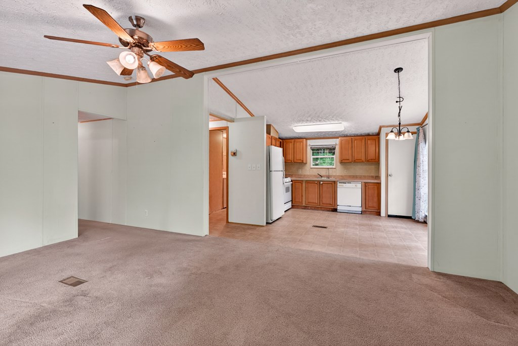 282 W Cherry Road Property Photo 8