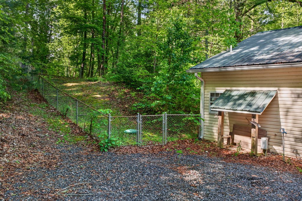 282 W Cherry Road Property Photo 41