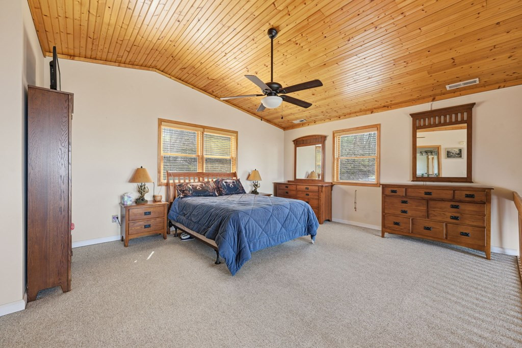 729 Canterbury Road Property Photo 14
