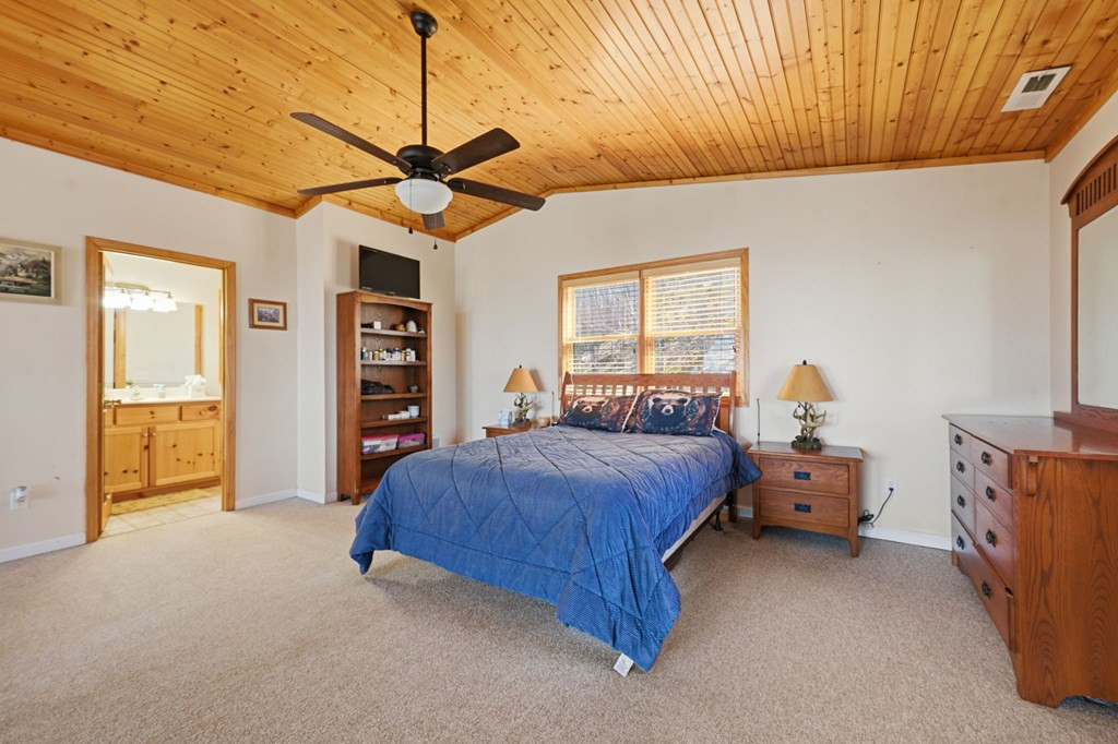 729 Canterbury Road Property Photo 17