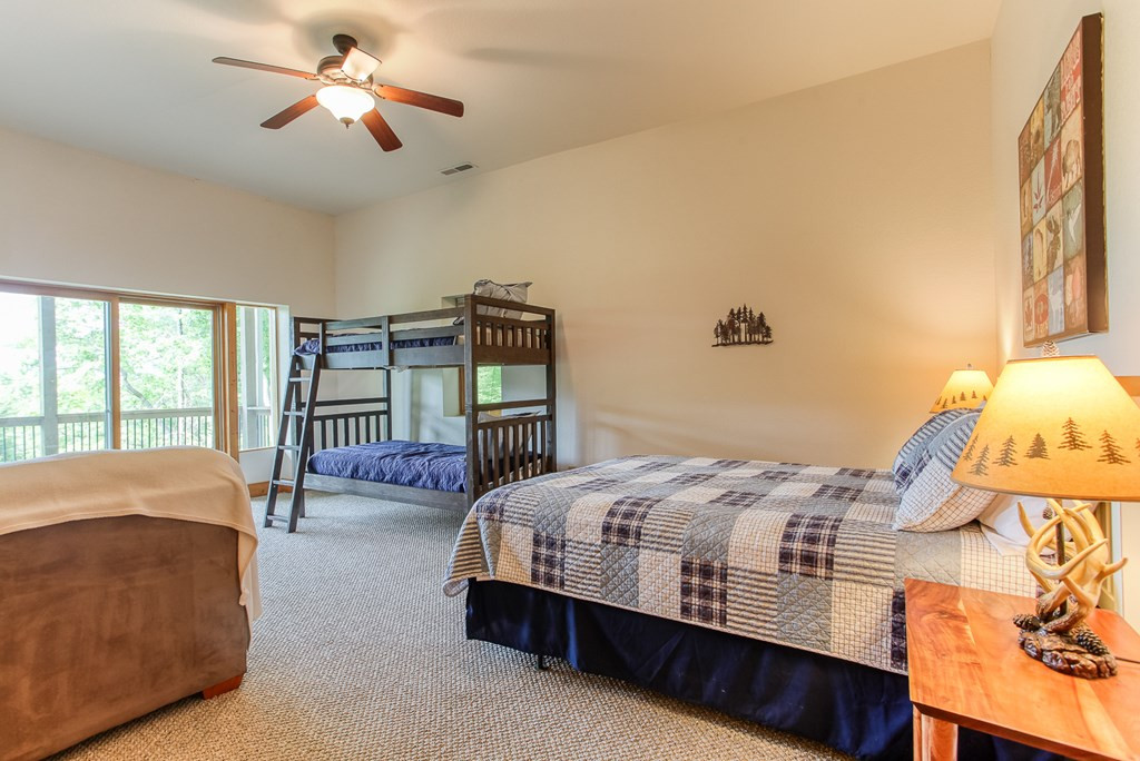 113 Snowbird Trail Property Photo 47