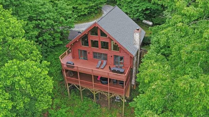 135 Ridge Top Drive