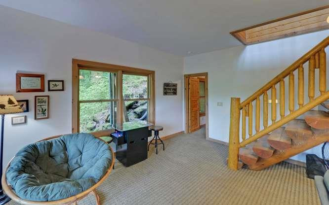 135 Ridge Top Drive Property Photo 32