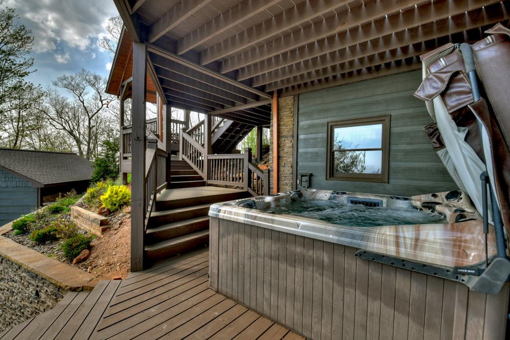 486 Henderson Lane Property Photo 18