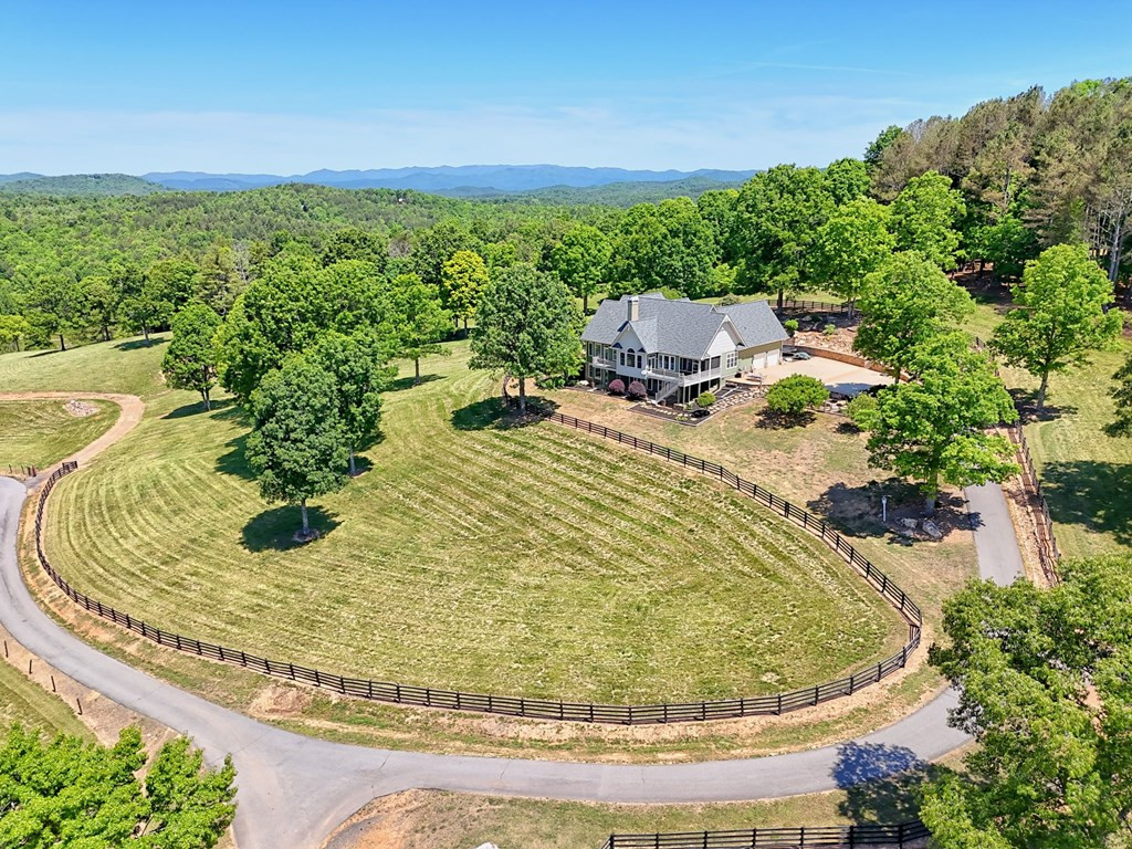 1193 Pine Log Road Property Photo 3