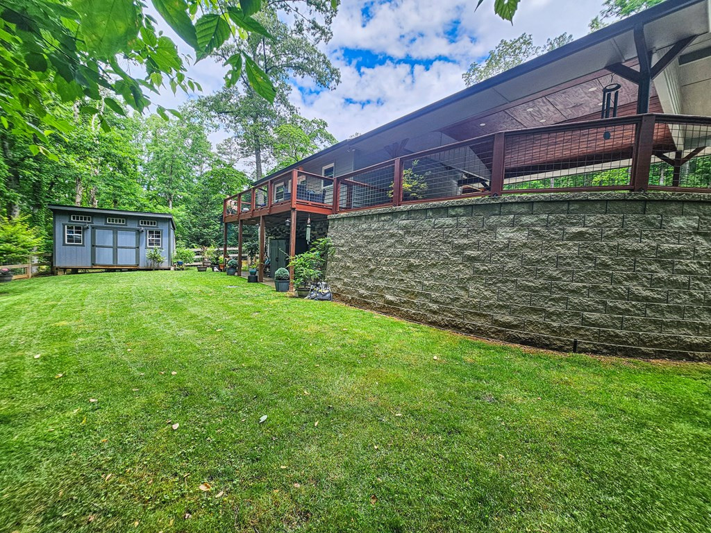 210 Hedden Road Property Photo 3