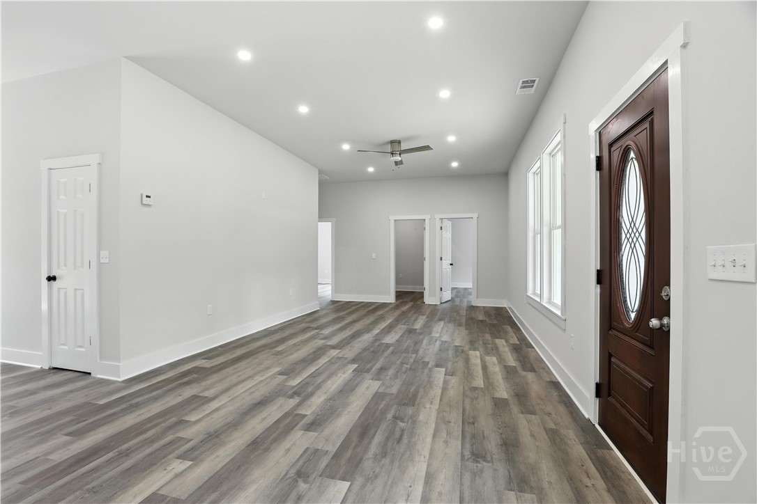 1859 William Smith Road Property Photo 11