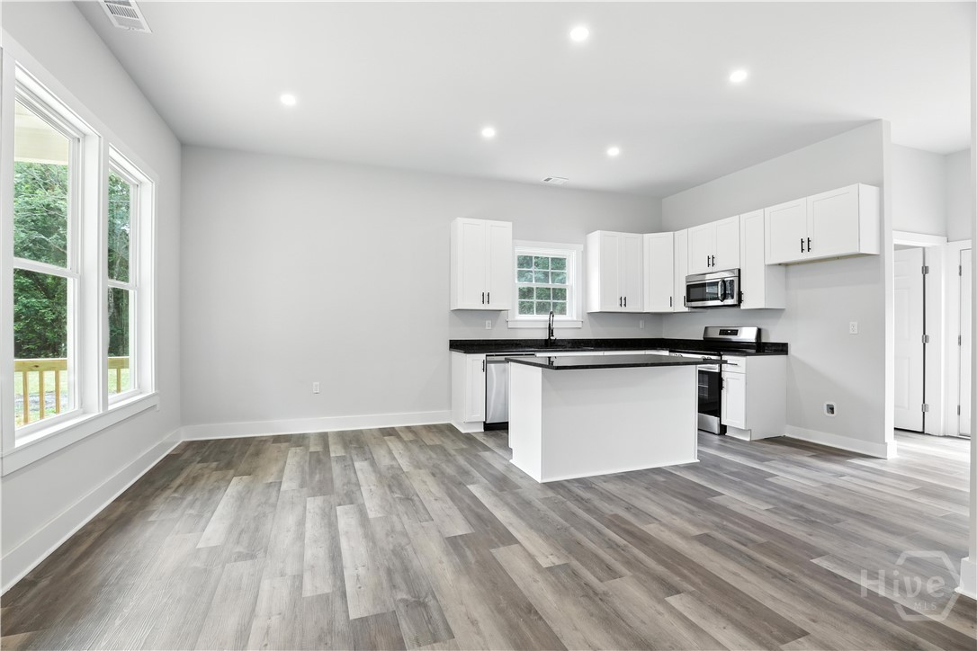 1859 William Smith Road Property Photo 12