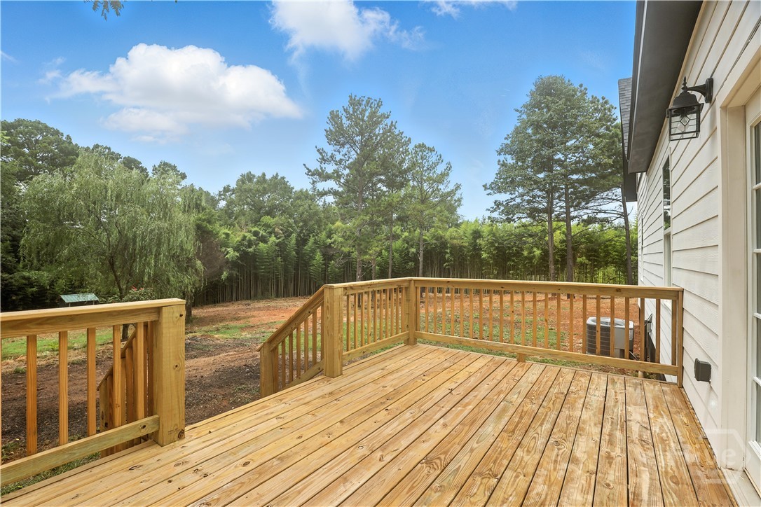 1859 William Smith Road Property Photo 14