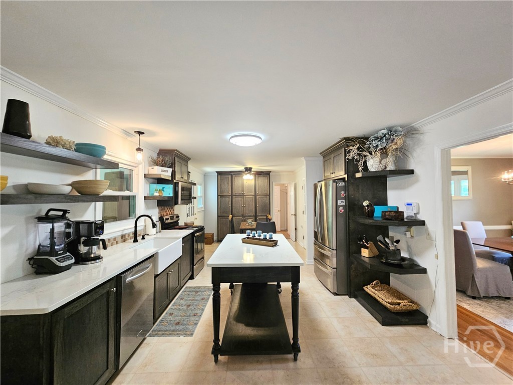 160 Edgewood Drive Property Photo 16
