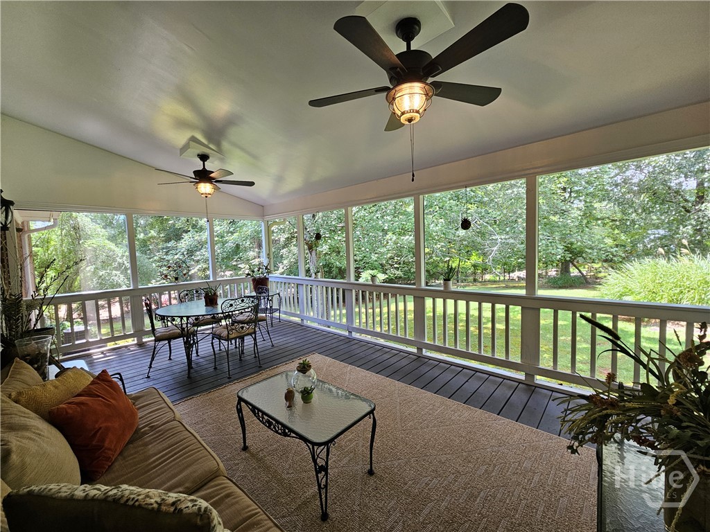160 Edgewood Drive Property Photo 19