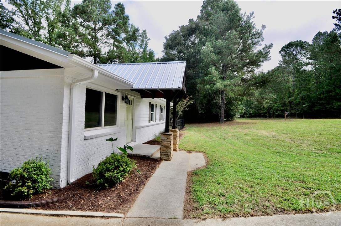 2750 Elder Mill Road Property Photo 4