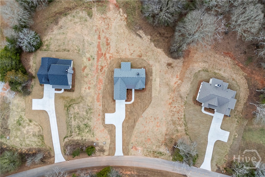 570 Davis Road Property Photo 4