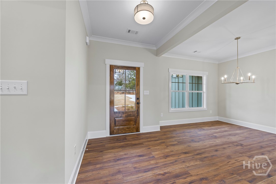 570 Davis Road Property Photo 12