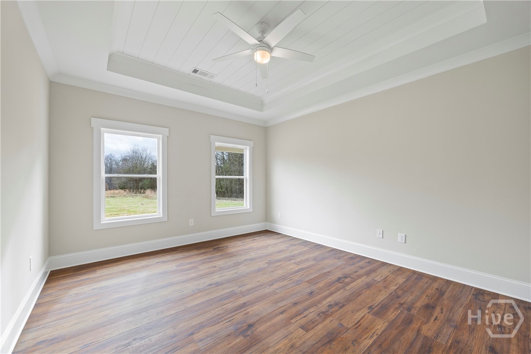 570 Davis Road Property Photo 34