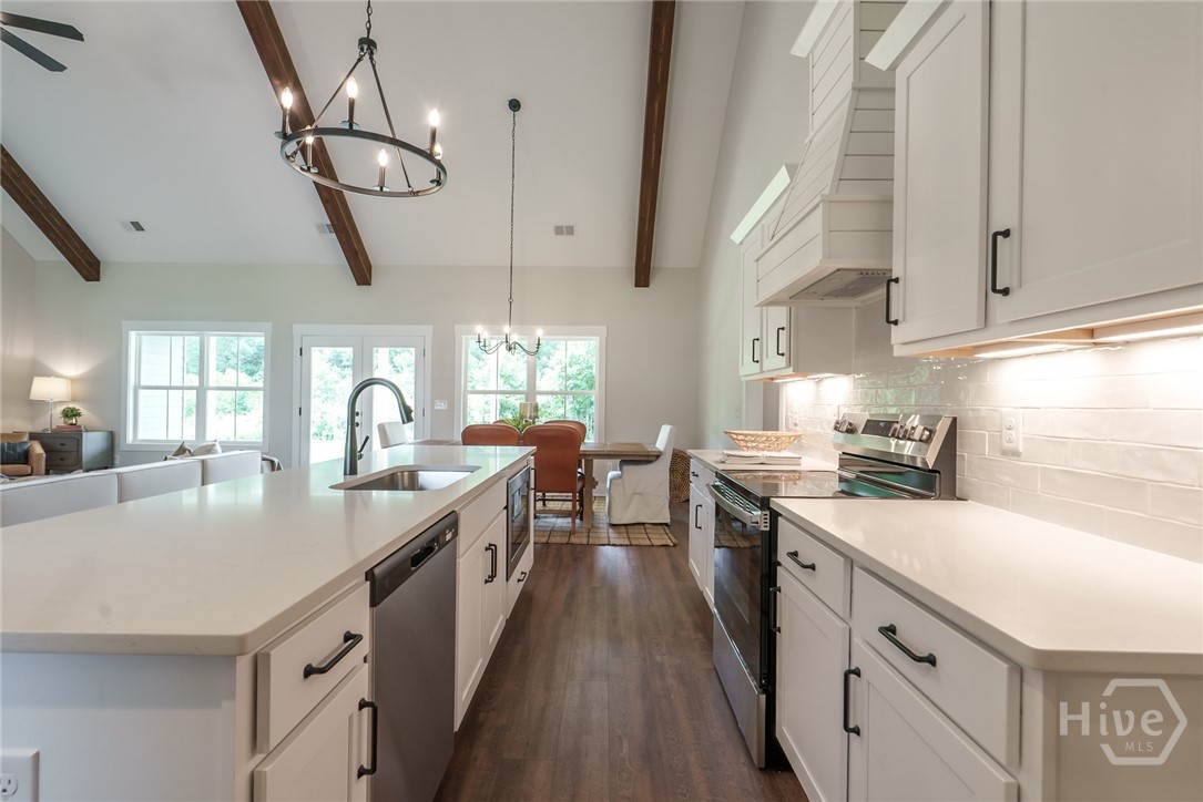 345 Woodfin Property Photo 15