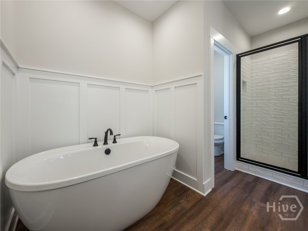 345 Woodfin Property Photo 26